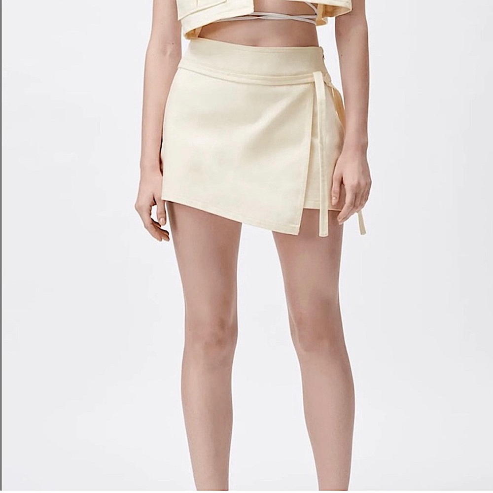 Zara skort NWT